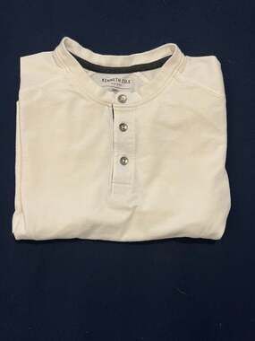 Kenneth Cole Off White Short Sleeve Henley Shirt Small Minimalist